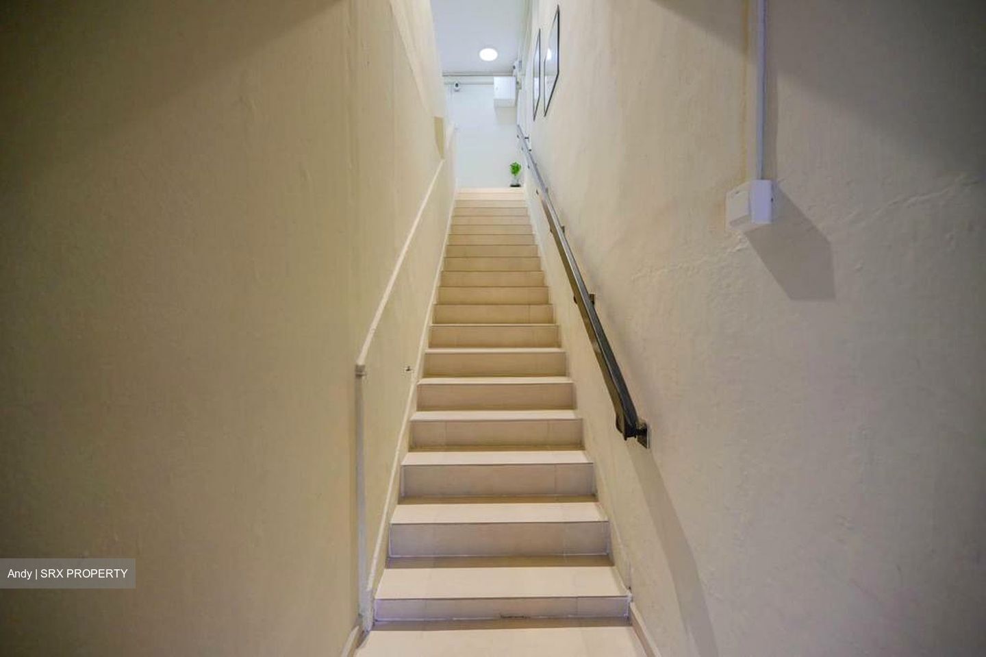 Sims Drive (Geylang), HDB Executive #508068261